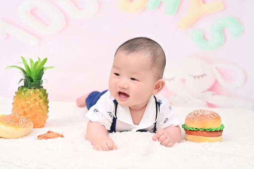 迪庆宝宝三个月长牙正常吗