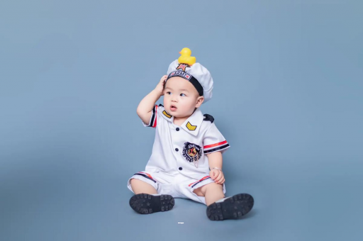 迪庆宝宝几个月攒肚子